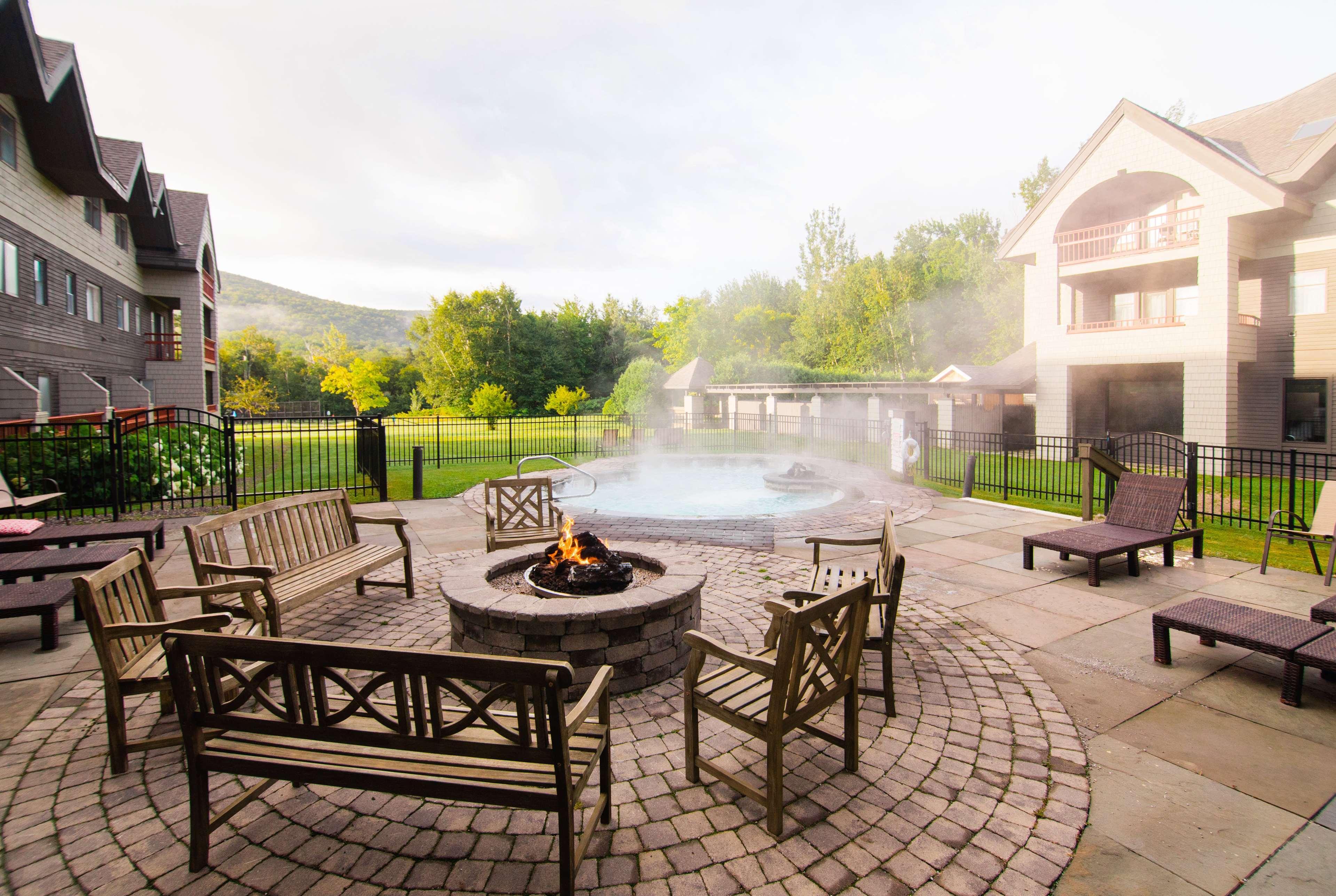 Killington Mountain Lodge, Tapestry Collection By Hilton Exterior photo