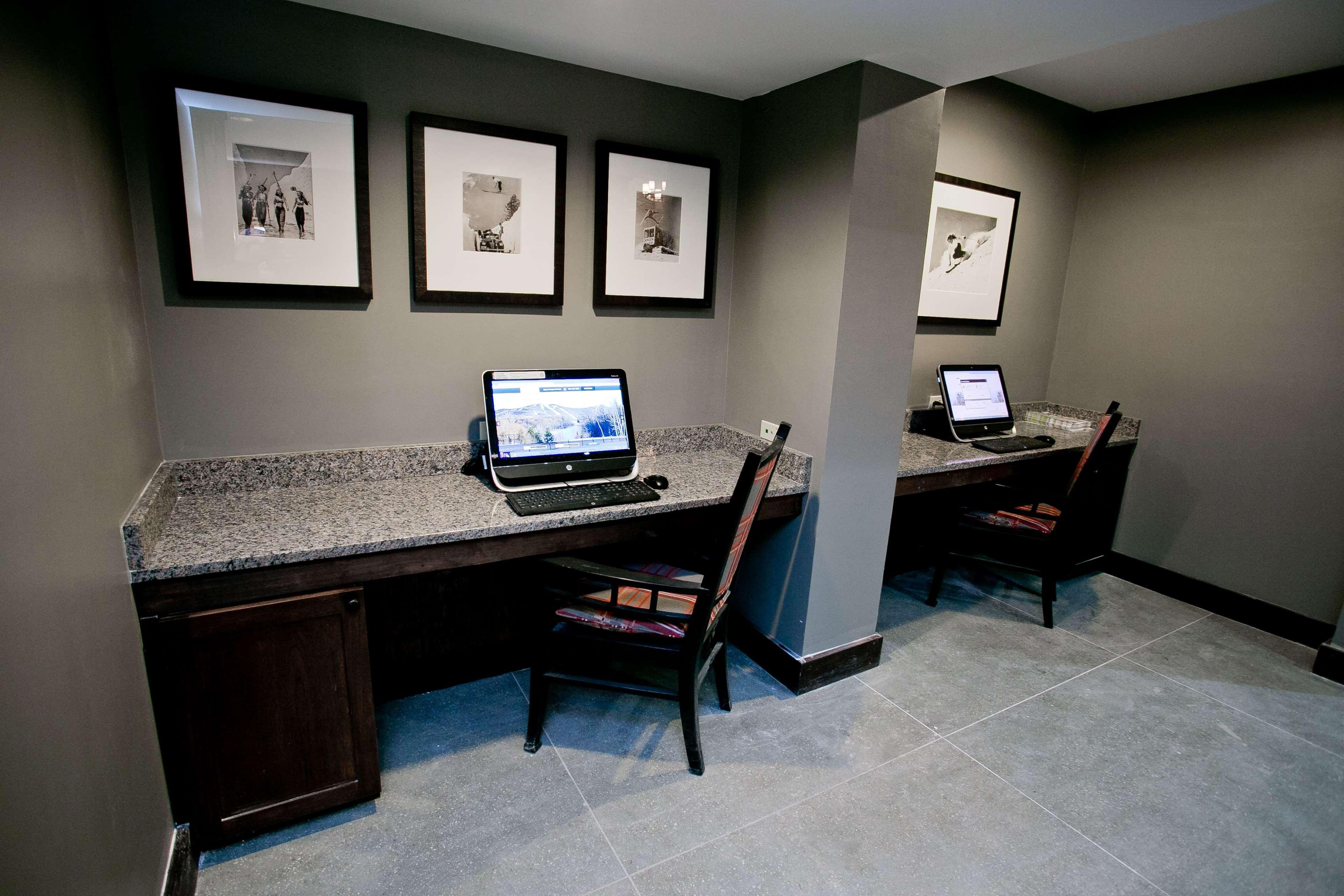 Killington Mountain Lodge, Tapestry Collection By Hilton Exterior photo