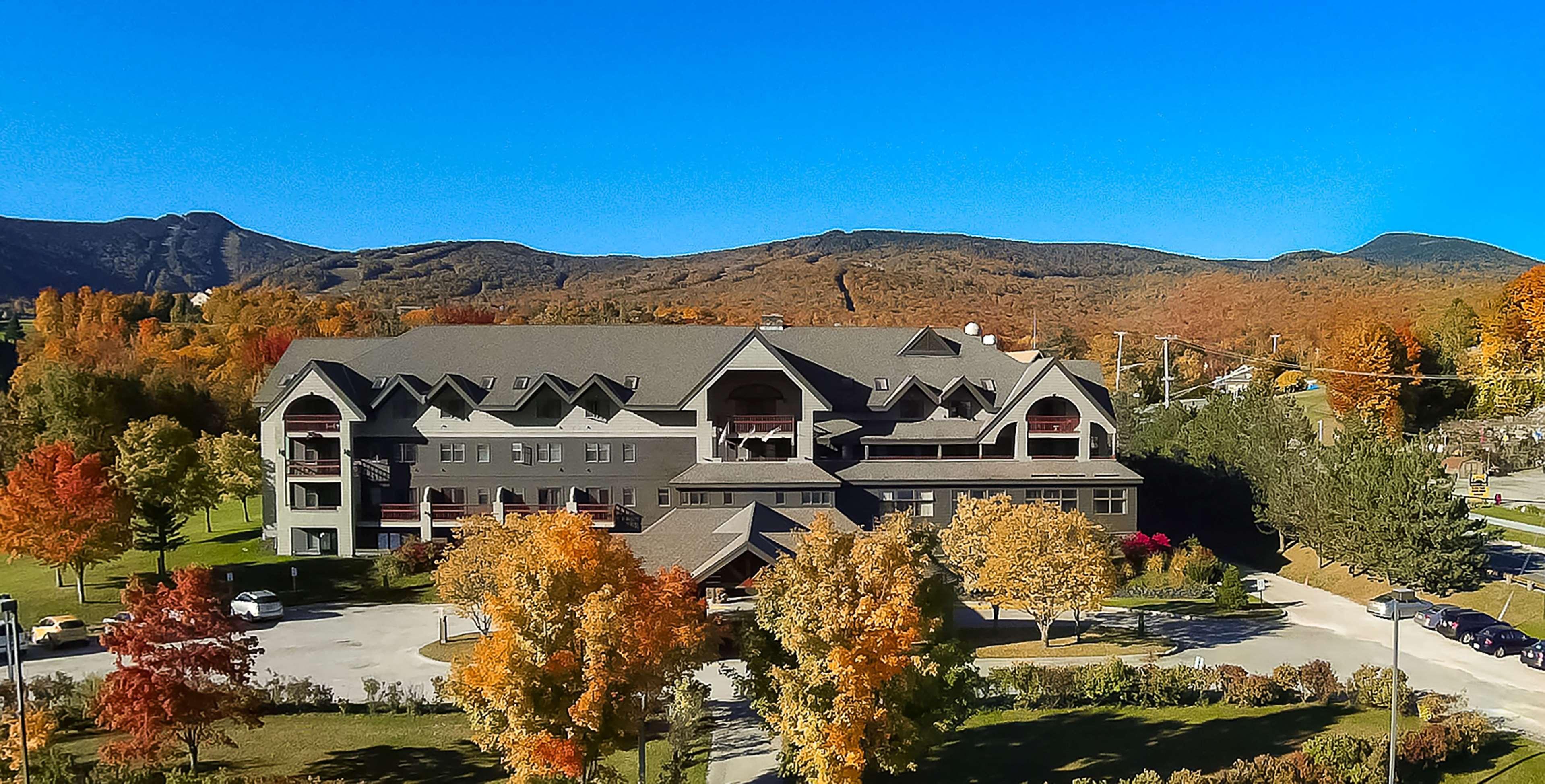 Killington Mountain Lodge, Tapestry Collection By Hilton Exterior photo