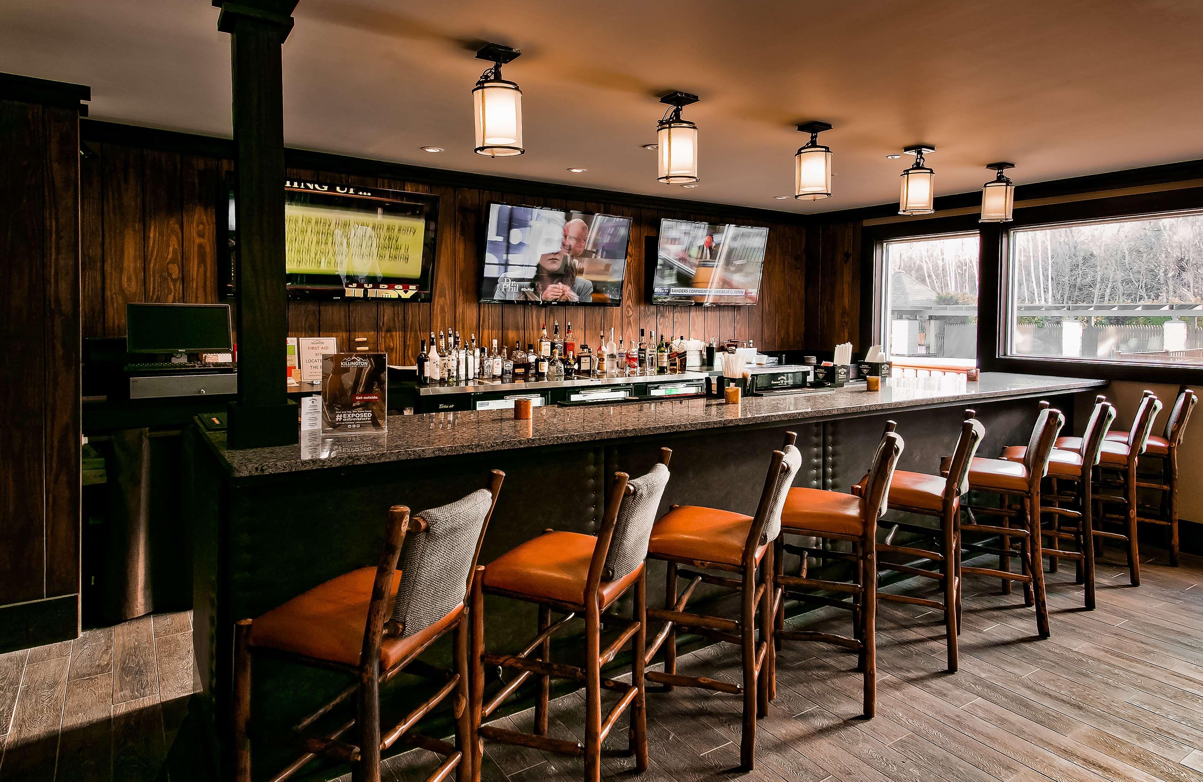 Killington Mountain Lodge, Tapestry Collection By Hilton Exterior photo