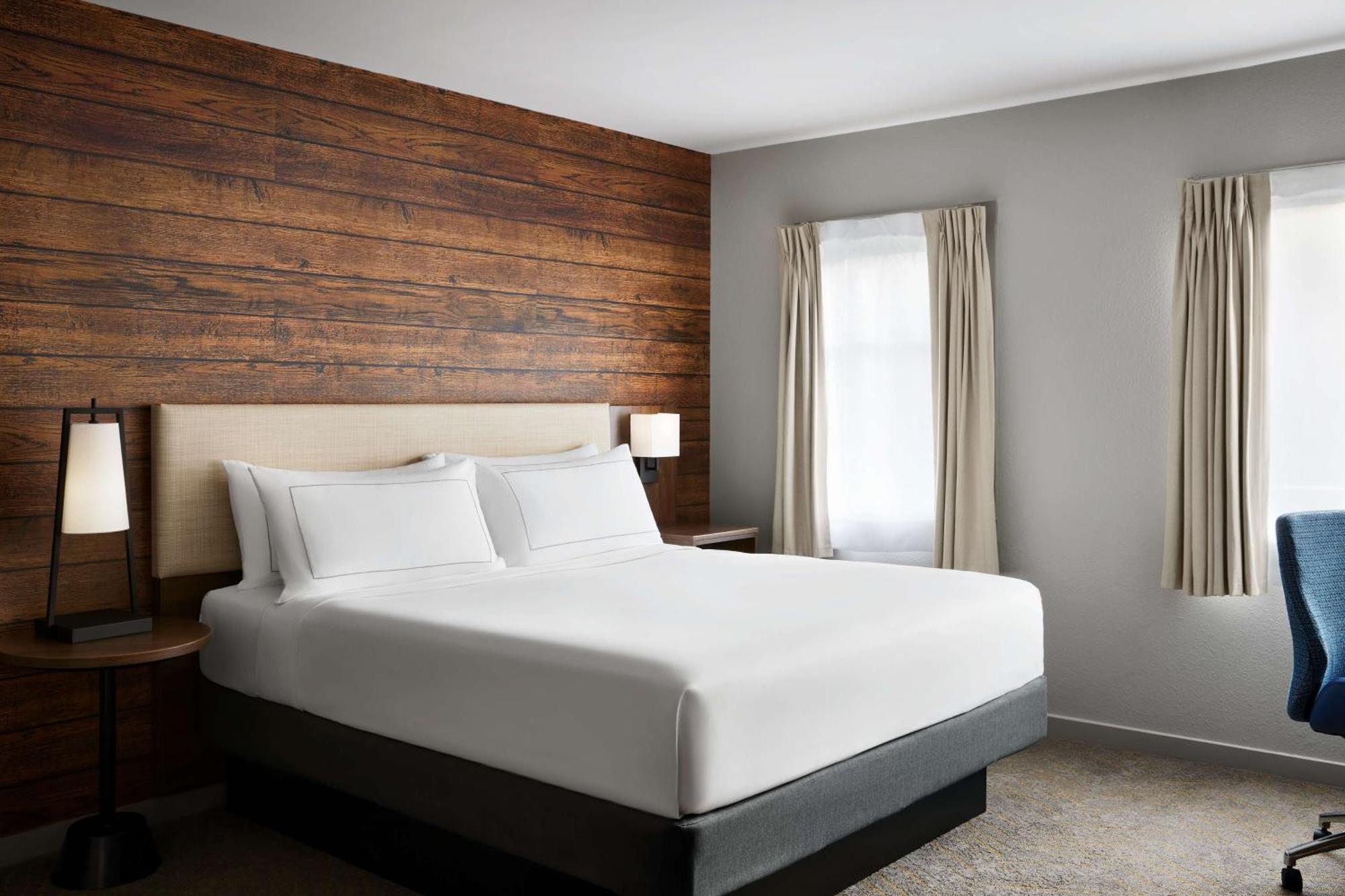 Killington Mountain Lodge, Tapestry Collection By Hilton Exterior photo